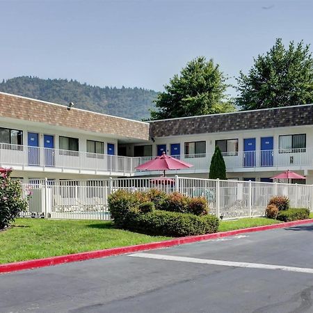 Motel 6-Grants Pass, Or المظهر الخارجي الصورة