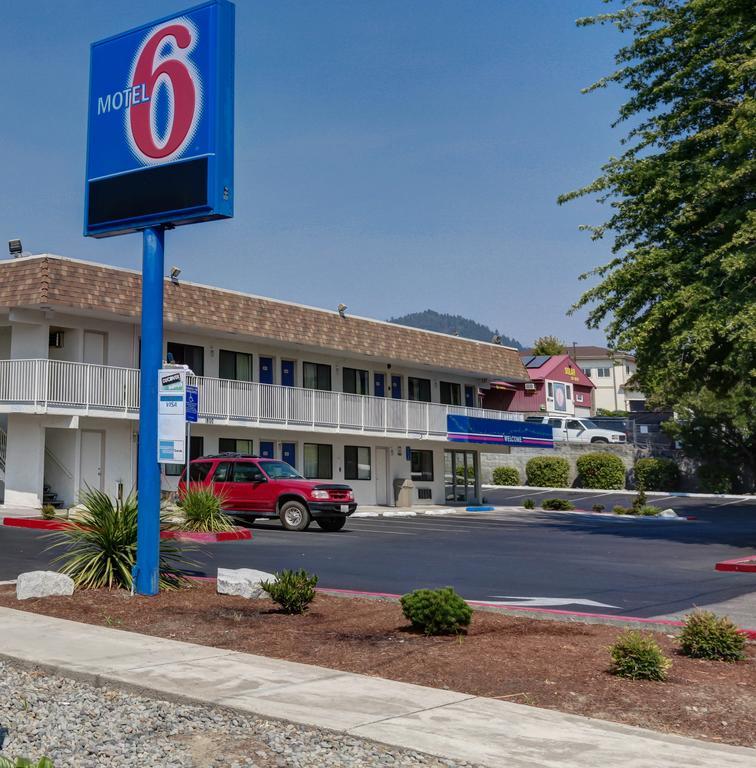 Motel 6-Grants Pass, Or المظهر الخارجي الصورة