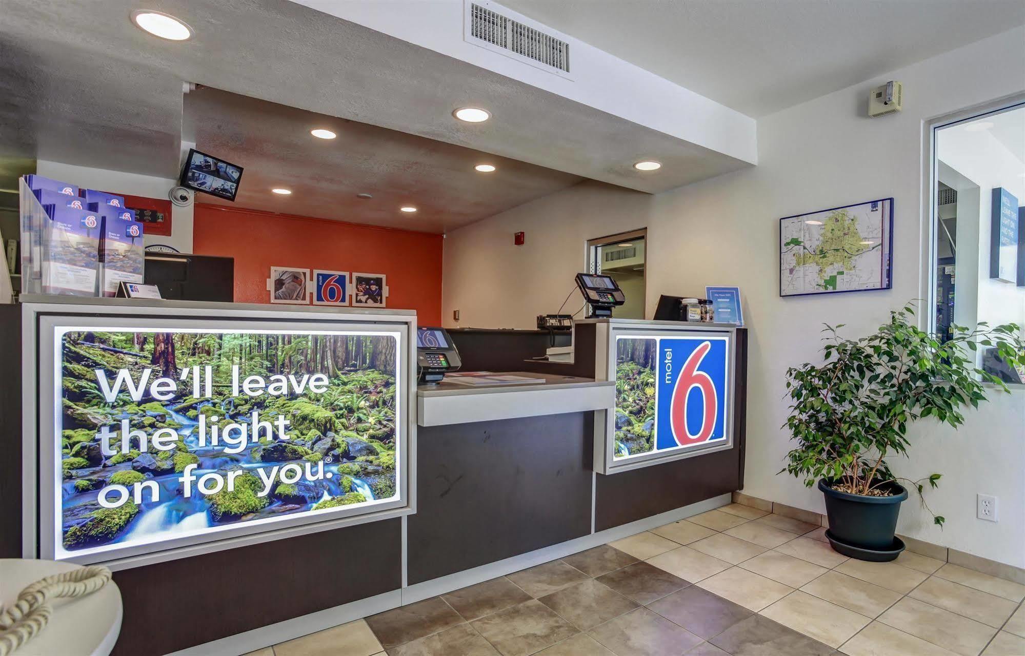 Motel 6-Grants Pass, Or المظهر الخارجي الصورة