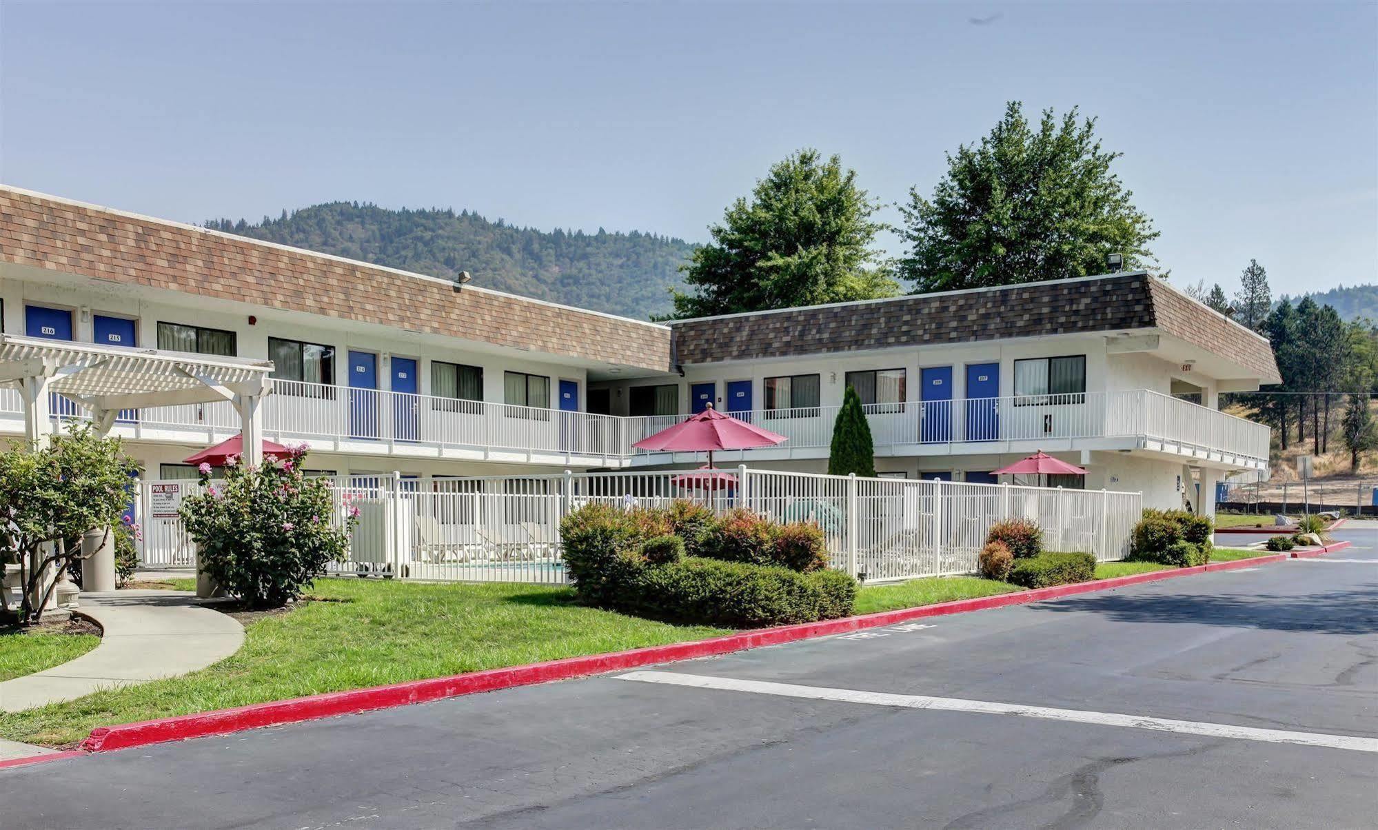 Motel 6-Grants Pass, Or المظهر الخارجي الصورة